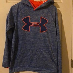 Under armour boys sweatshirt